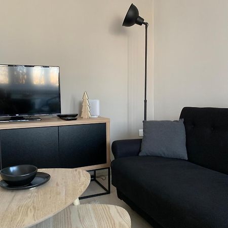 דירות אוסילק Studio Apartman Park Galerija מראה חיצוני תמונה