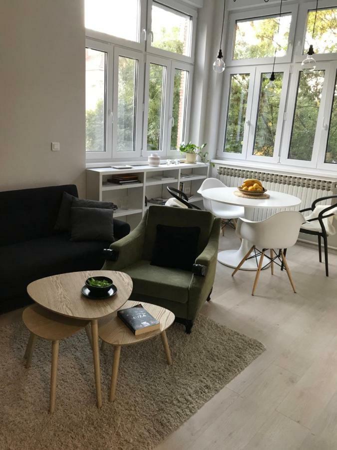 דירות אוסילק Studio Apartman Park Galerija מראה חיצוני תמונה